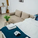 Modern & Cozy Cismigiu Park - Pop6 *