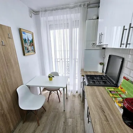 Modern & Cozy Cismigiu Park - Pop6