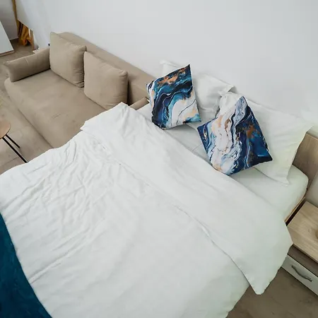 Modern & Cozy Cismigiu Park - Pop6