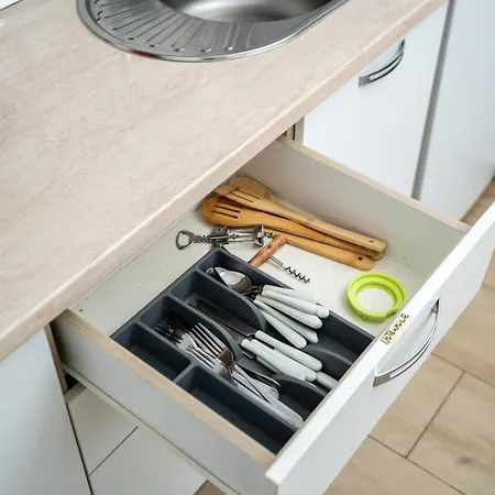 Modern & Cozy Cismigiu Park - Pop6