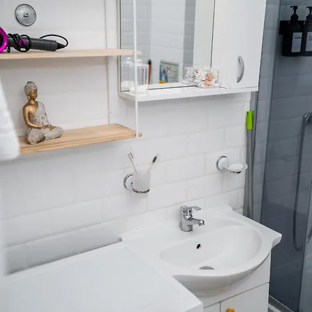 Modern & Cozy Cismigiu Park - Pop6