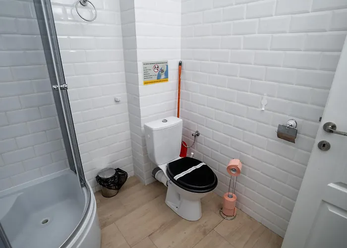 Modern & Cozy Cismigiu Park - Pop6