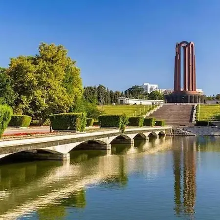 Modern & Cozy Cismigiu Park - Pop6